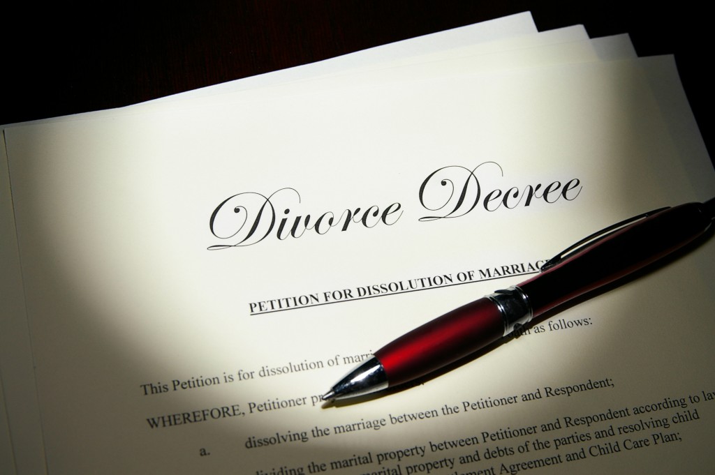 Divorce papers and a pen